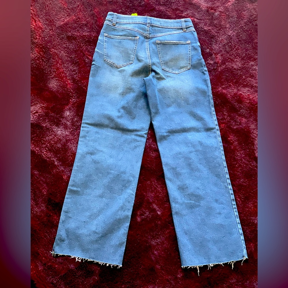 Distressed Wide Leg Jeans